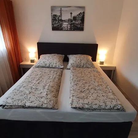 Sam's Place Апартаменты